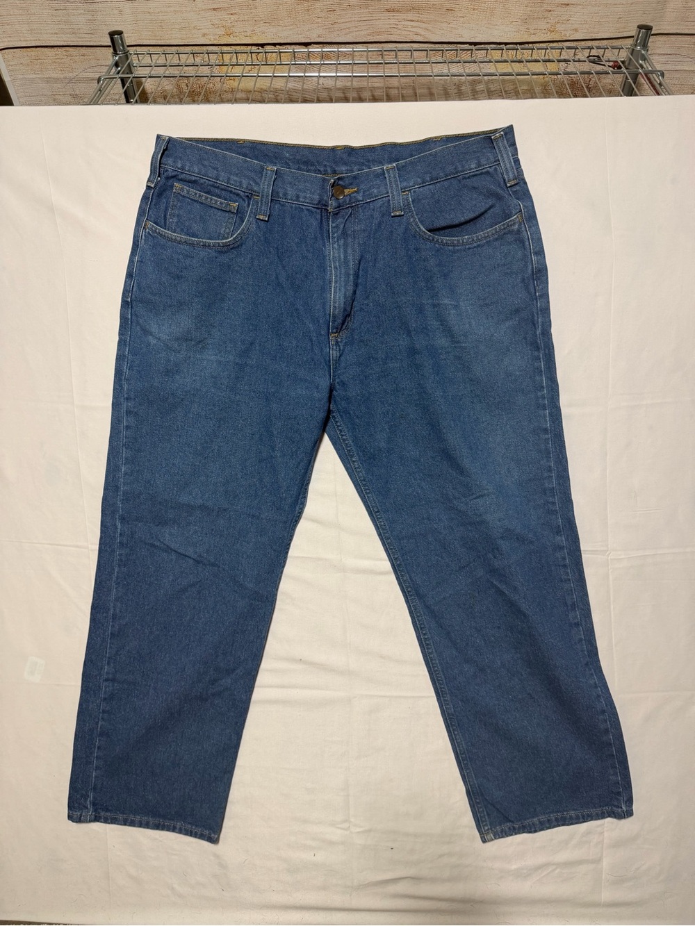 Carhartt Men's 38x28 Blue Jeans Relaxed Fit
100% Cotton